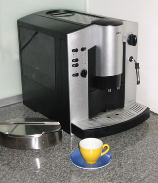 Espressofreun.de - Florian Kaiser - Wartungssets für Espressomaschinen / Espressovollautomaten / Kaffeevollautomaten